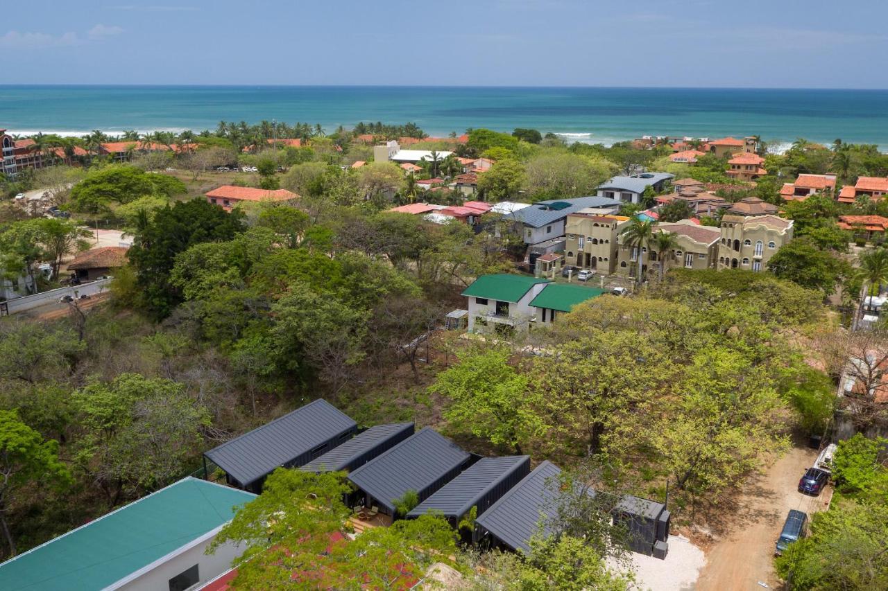 Favela Chic Tamarindo - Adults Only Apartment Exterior photo